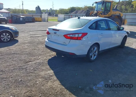 2014 Ford Focus Se z USA, uszkodzony, nr VIN 1FADP3F23EL196972